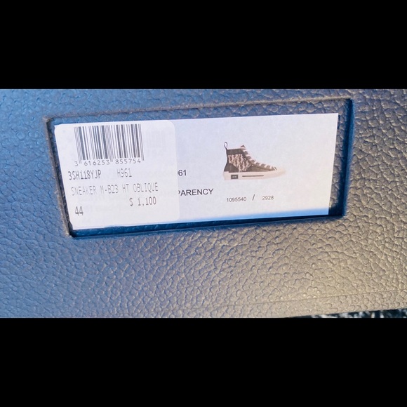 Dior B23 HIGH-TOP
White/Black Dior Oblique Canvas - Picture 11 of 11